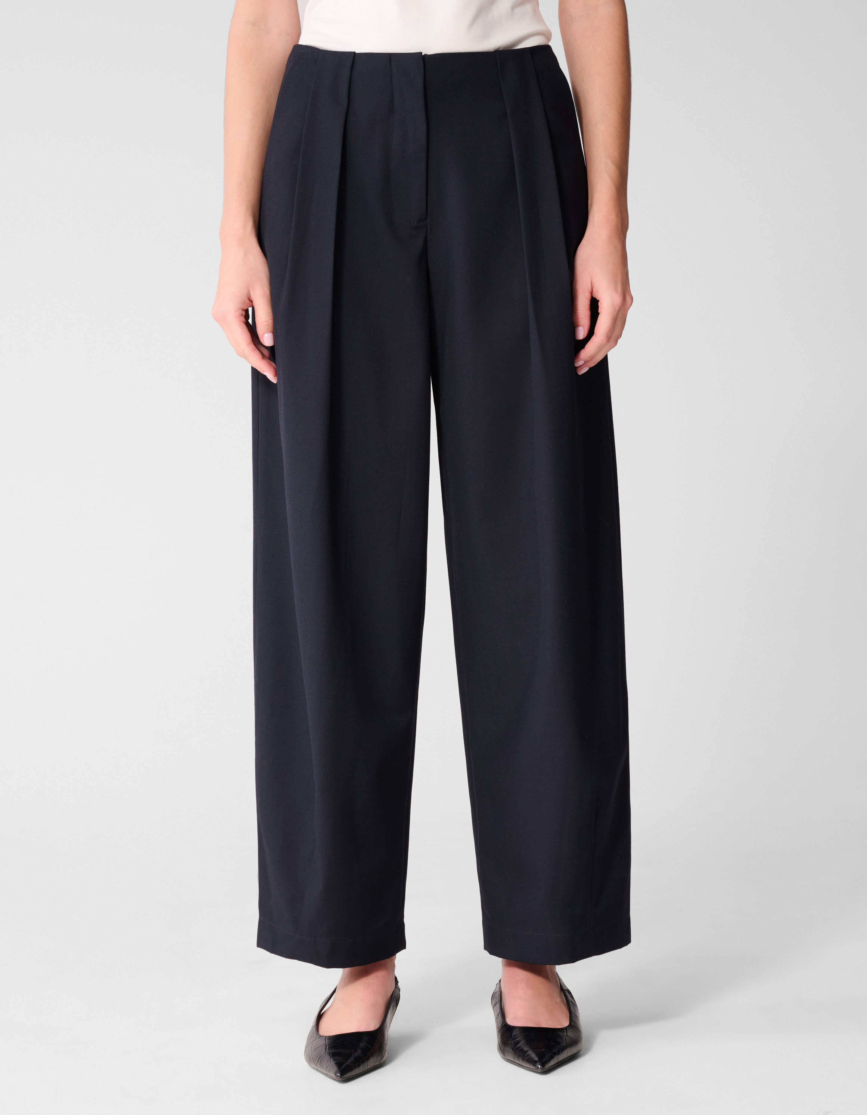 Plissierte Hose Dunkelblau Von Lonneke SHOEBY WOMEN