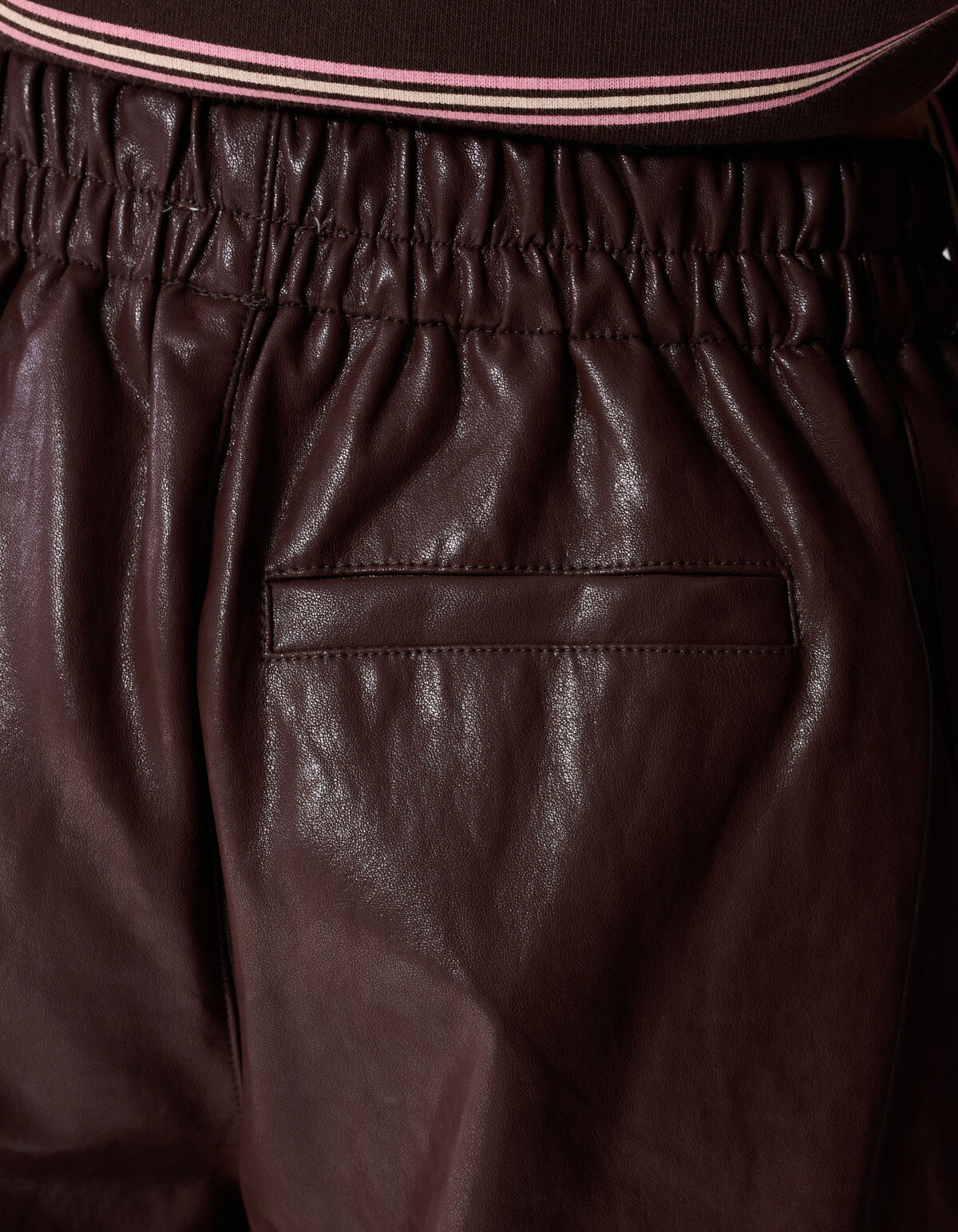 Vegane Ledershorts dunkelbraun SHOEBY GIRLS