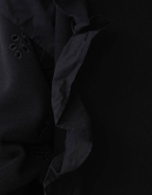 Pullover mit R&uuml;schenstickerei Schwarz SHOEBY GIRLS