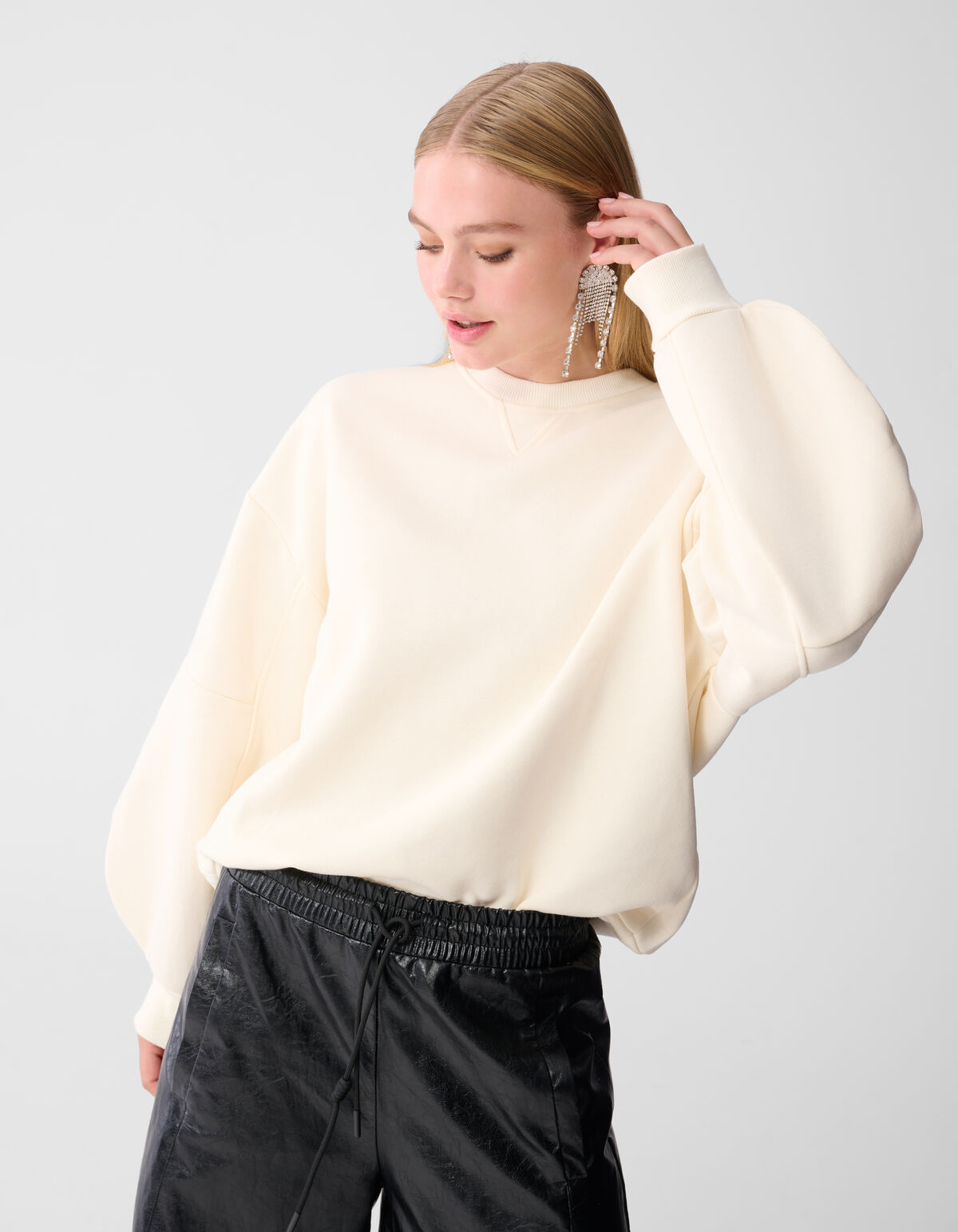 Pullover mit gro&szlig;en &Auml;rmeln in Off White SHOEBY WOMEN