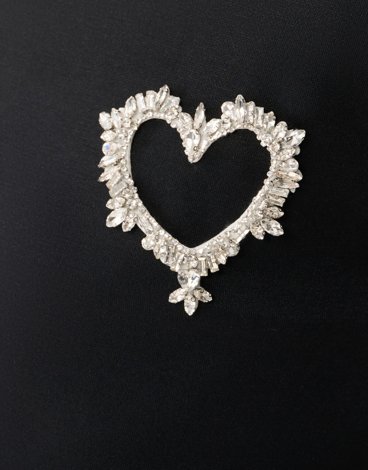 Schwarzes Sweatshirtkleid mit Herzchenmuster SHOEBY GIRLS