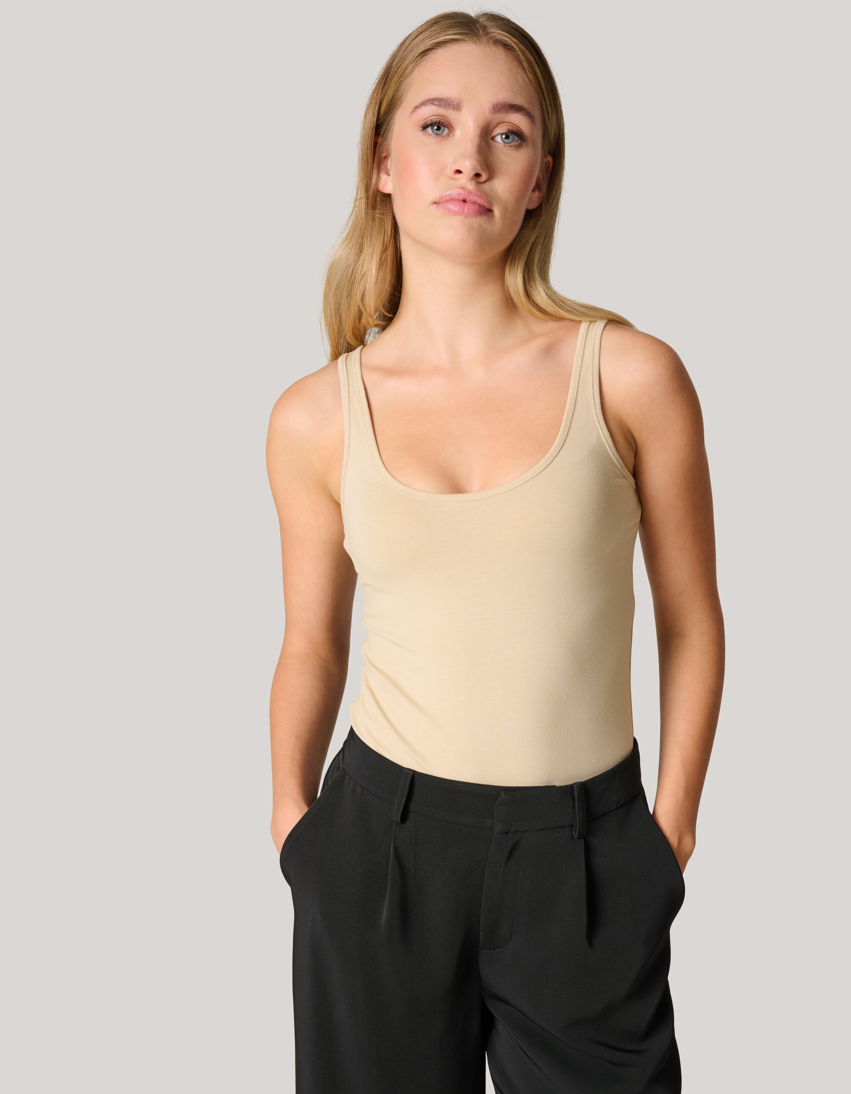 Basic Top Beige SHOEBY WOMEN