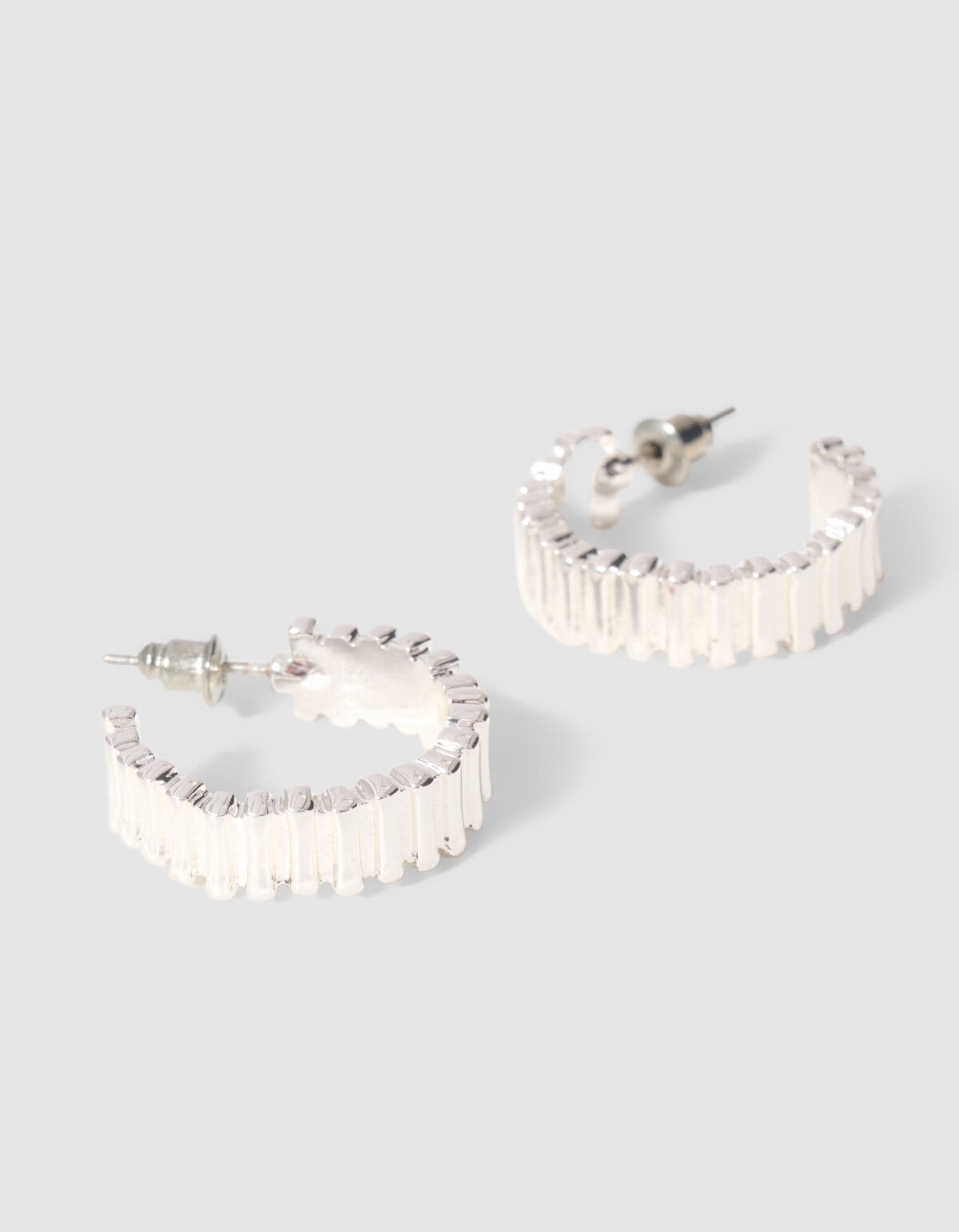 Striped Hoop Ohrringe Silber SHOEBY ACCESSOIRES