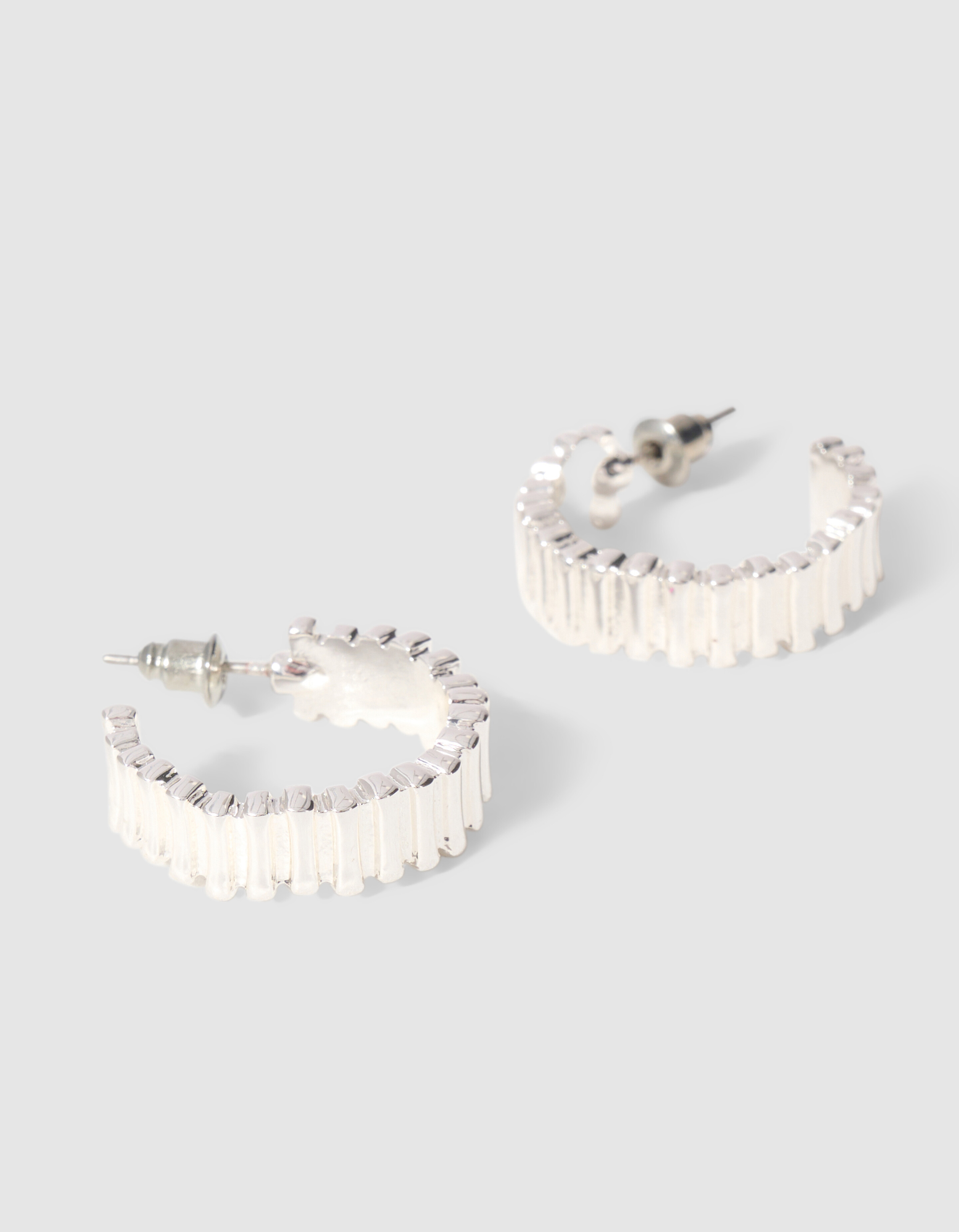 Striped Hoop Ohrringe Silber SHOEBY ACCESSOIRES