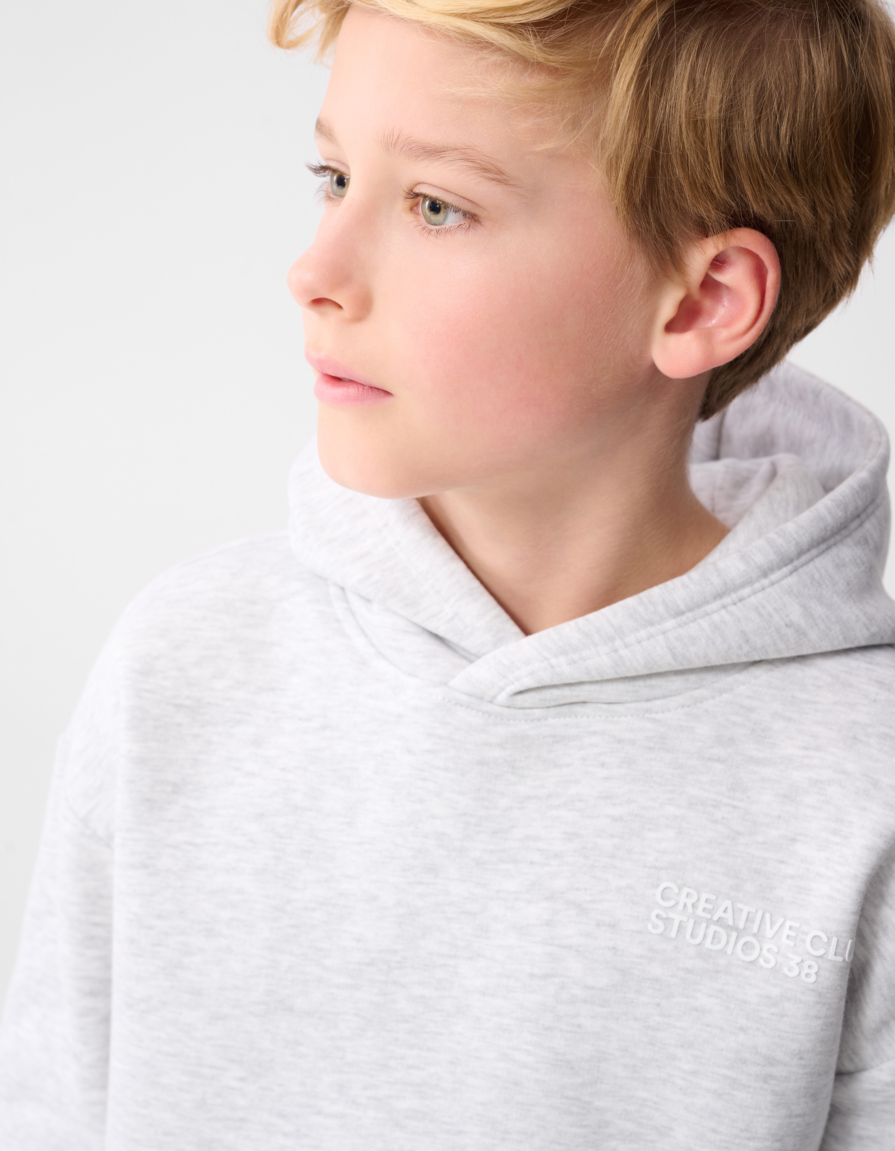 Minimalistischer Hoodie, hellgrau SHOEBY BOYS