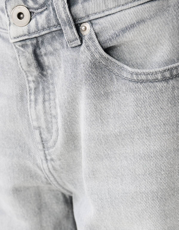 Baggy Fit Jeans Hellgrau SHOEBY BOYS