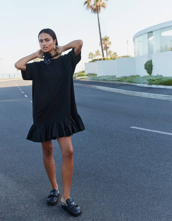 R&uuml;schen T-Shirt Mini Kleid Schwarz SHOEBY WOMEN