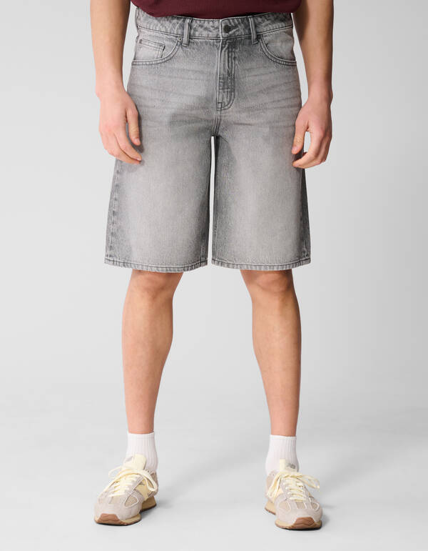 Relaxed Fit Denim Shorts Grau SHOEBY MEN